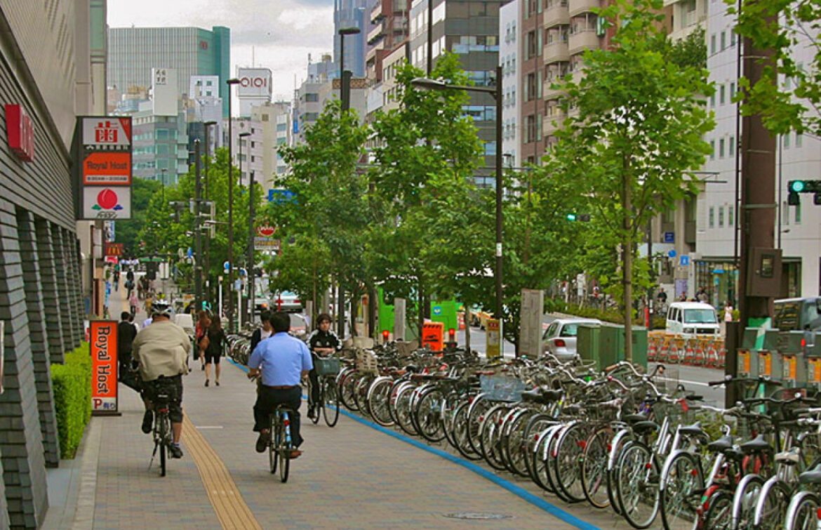 Japan is hunting down drunk cyclists, taking away their driver’s licenses and tightening regulations Japan is hunting down drunk cyclists, taking away their driver's licenses and tightening regulations