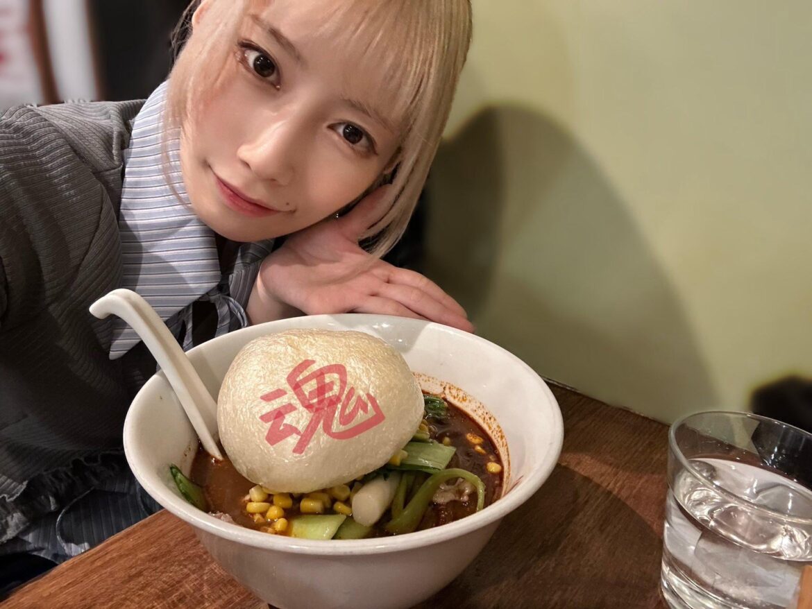 Sasaki Rico Getting Ready for Her Solo Live Next Week with Some Malatang🔥