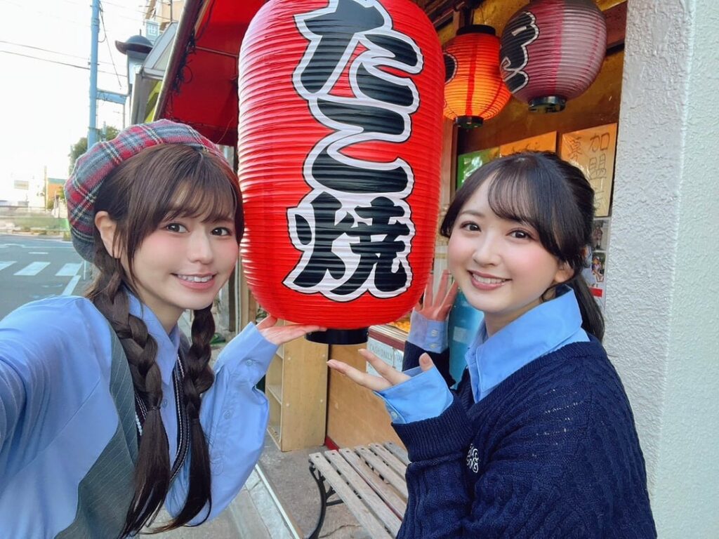 Ozora Naomi and Takayanagi Tomoyo Offshots from Young Jump