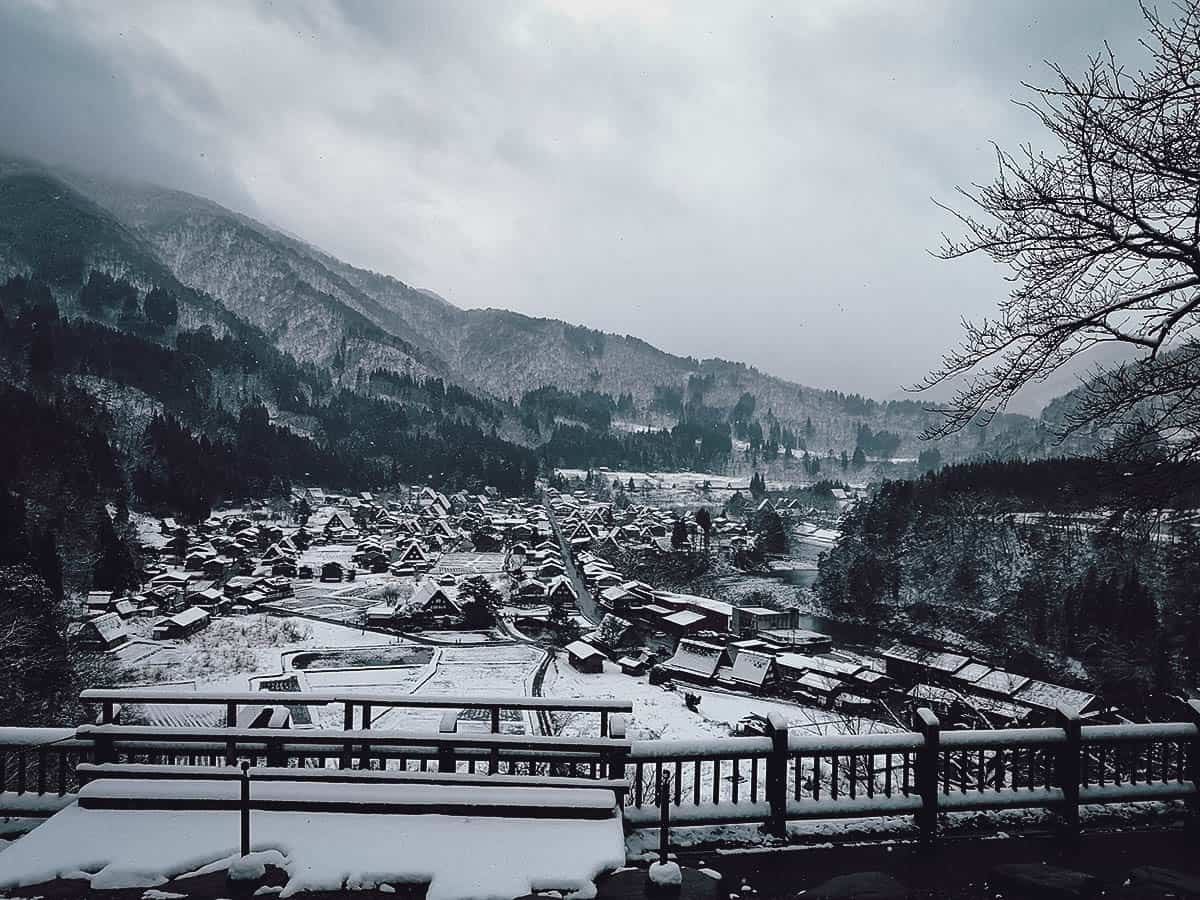 The Shirakawa-go Winter Travel Guide Shirakawa-go observation point