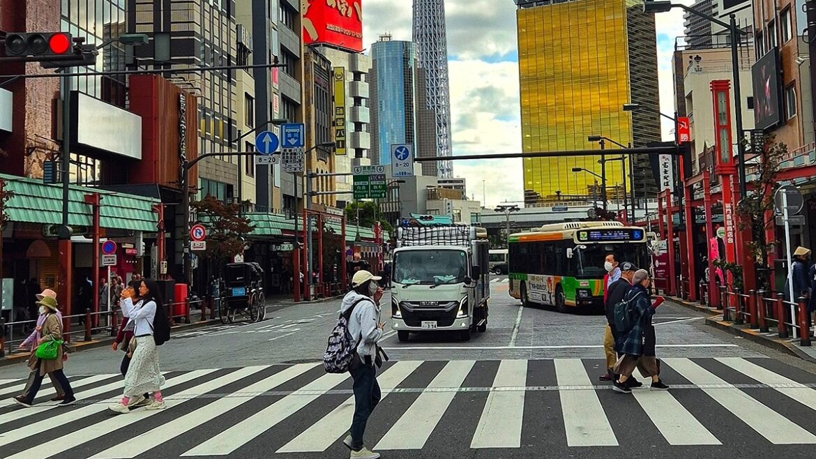 Straight-piped: My lesson from Tokyo