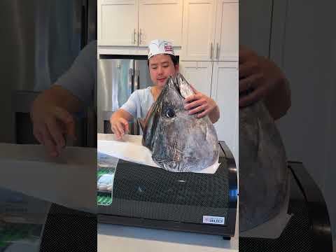 How can one buy Live Hairy Crab from Japan and get it shipped to California? How can one buy Live Hairy Crab from Japan and get it shipped to California?