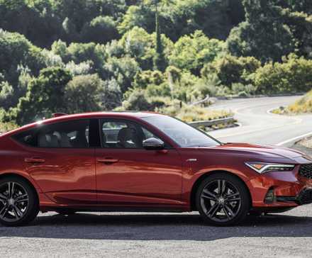 Side profile shot of a 2023 Acura Integra