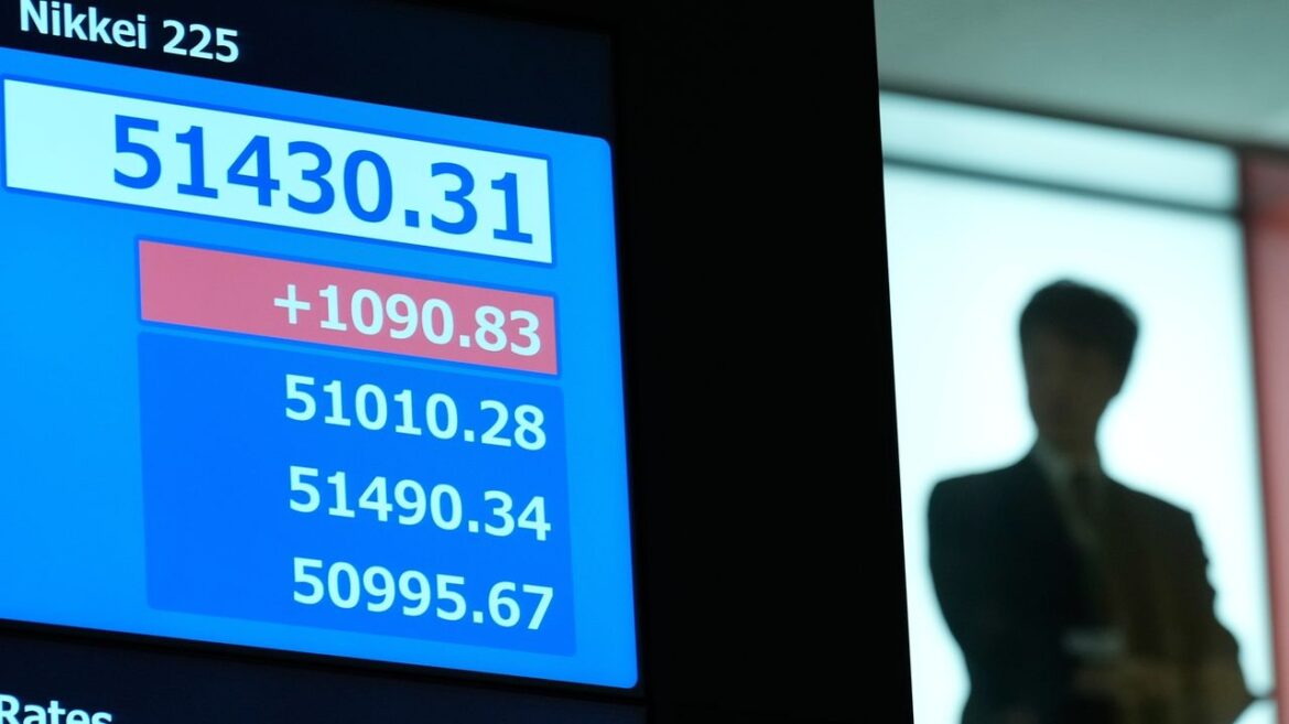 World shares mostly gain, as Tokyo’s Nikkei 225 hits a record high, and oil prices climb World shares mostly gain, as Tokyo's Nikkei 225 hits a record high, and oil prices climb