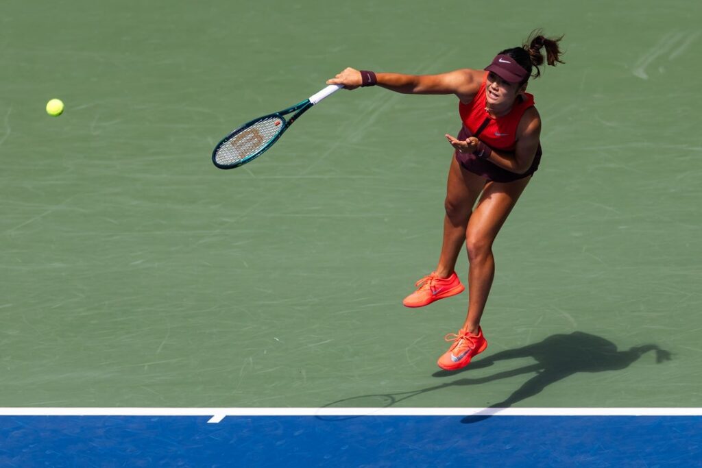 Emma Raducanu (foot) WDs from United Cup clash vs. Naomi Osaka Emma Raducanu (foot) WDs from United Cup clash vs. Naomi Osaka