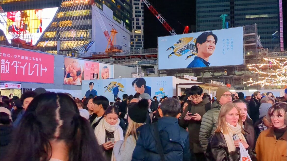 [4K] Shibuya Tokyo Japan virtual Walking Tour at night.