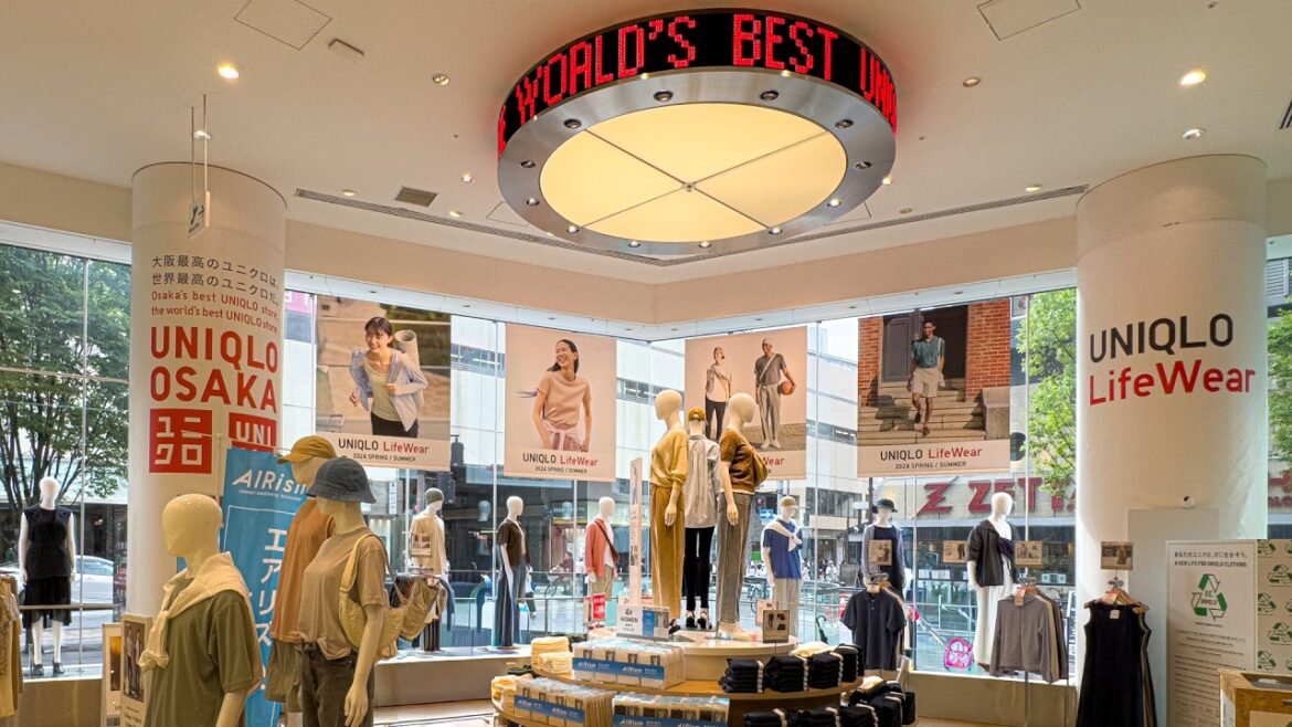 🇯🇵 Discover WORLD'S BEST UNIQLO in Osaka, Japan