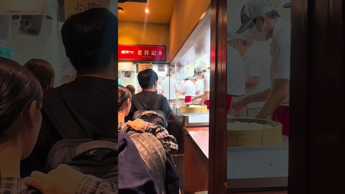 Kobe’s famous butaman pork buns #japan #travel #japantravel #kobe #porkbuns