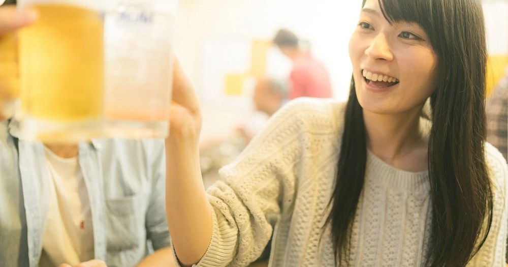 Tokyo pub explicitly soft-bans customers older than 39 from entering Tokyo pub explicitly soft-bans customers older than 39 from entering