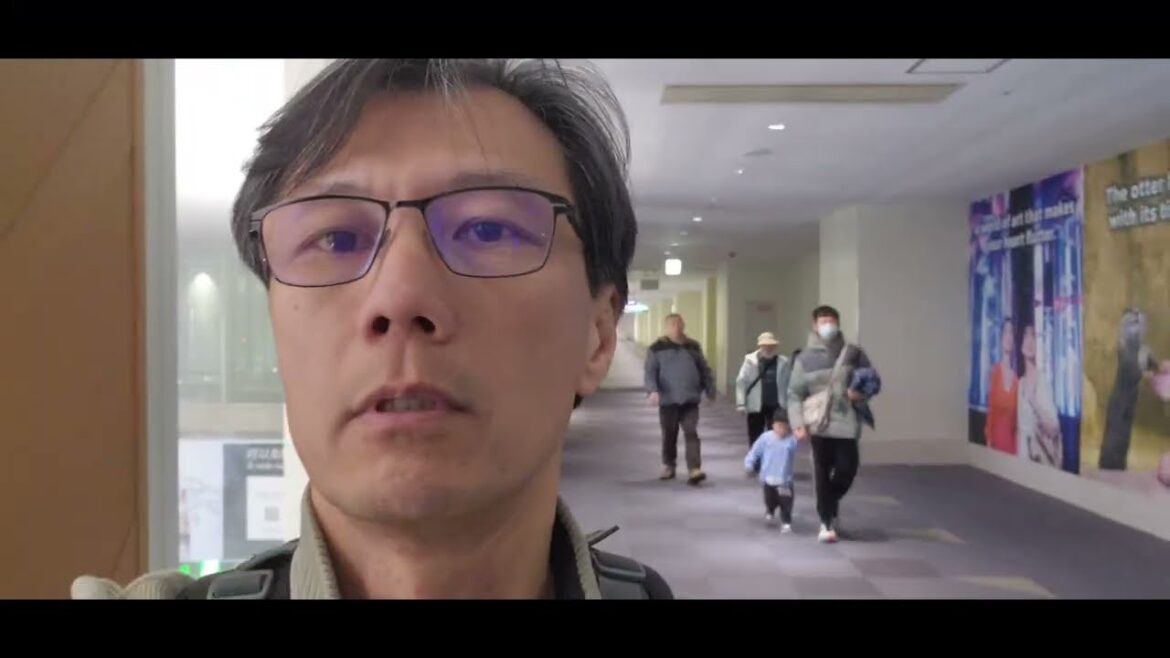 Naha Airport, Okinawa - Japan | Traveler Ni