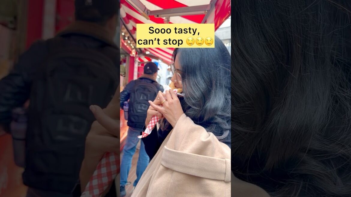 Japan Series| Soooo tasty 🥹🤤🤤#crepes#japan#streetfoodjapan #streetfood #shorts #tokyo #osaka#日本