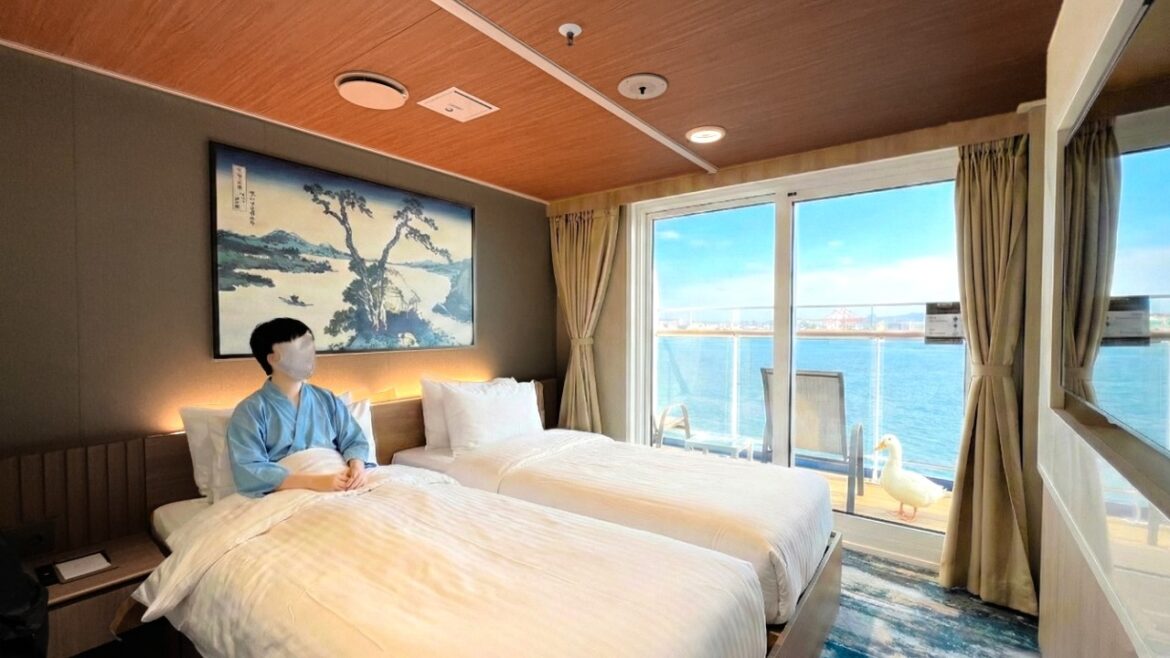 19 hours on Korea's International Luxury Cruise! | Panstar Miracle 🇯🇵Osaka - 🇰🇷Busan