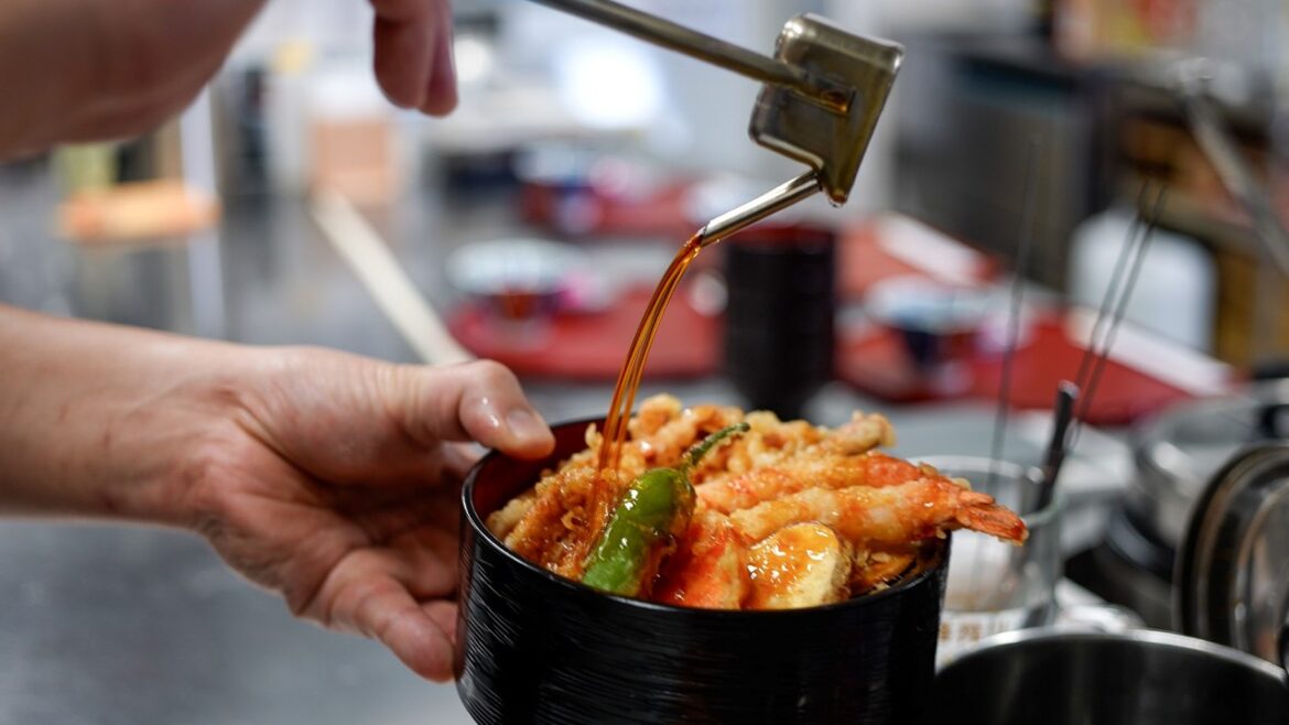 石川･能登 話題の巨大モニュメント｢イカキング｣のある道の駅！名産のイカを使った絶品いか料理が味わえるイカした食堂に密着 Seafood Squid Roadside Restaurant Japan