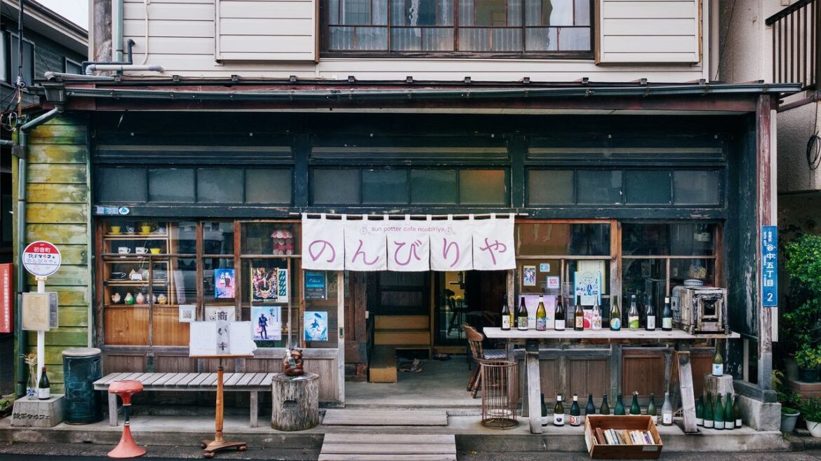 Sun Potter Café Nonbiriya: An Innovative Menu and Retro Home Comforts in Yanaka, Tokyo Sun Potter Café Nonbiriya: An Innovative Menu and Retro Home Comforts in Yanaka, Tokyo