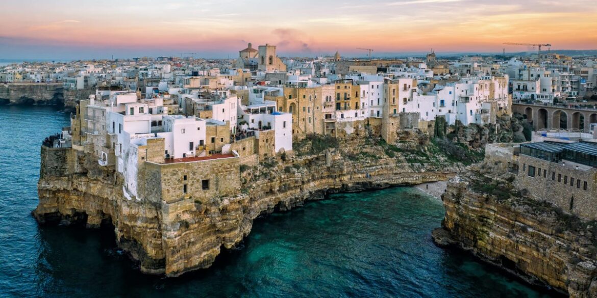 Ultrawealthy Visit These 3 Places to Avoid Crowds: Travel Planner Ultrawealthy Visit These 3 Places to Avoid Crowds: Travel Planner