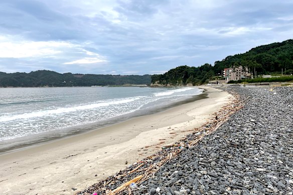 The beach at Namiitakaigan.