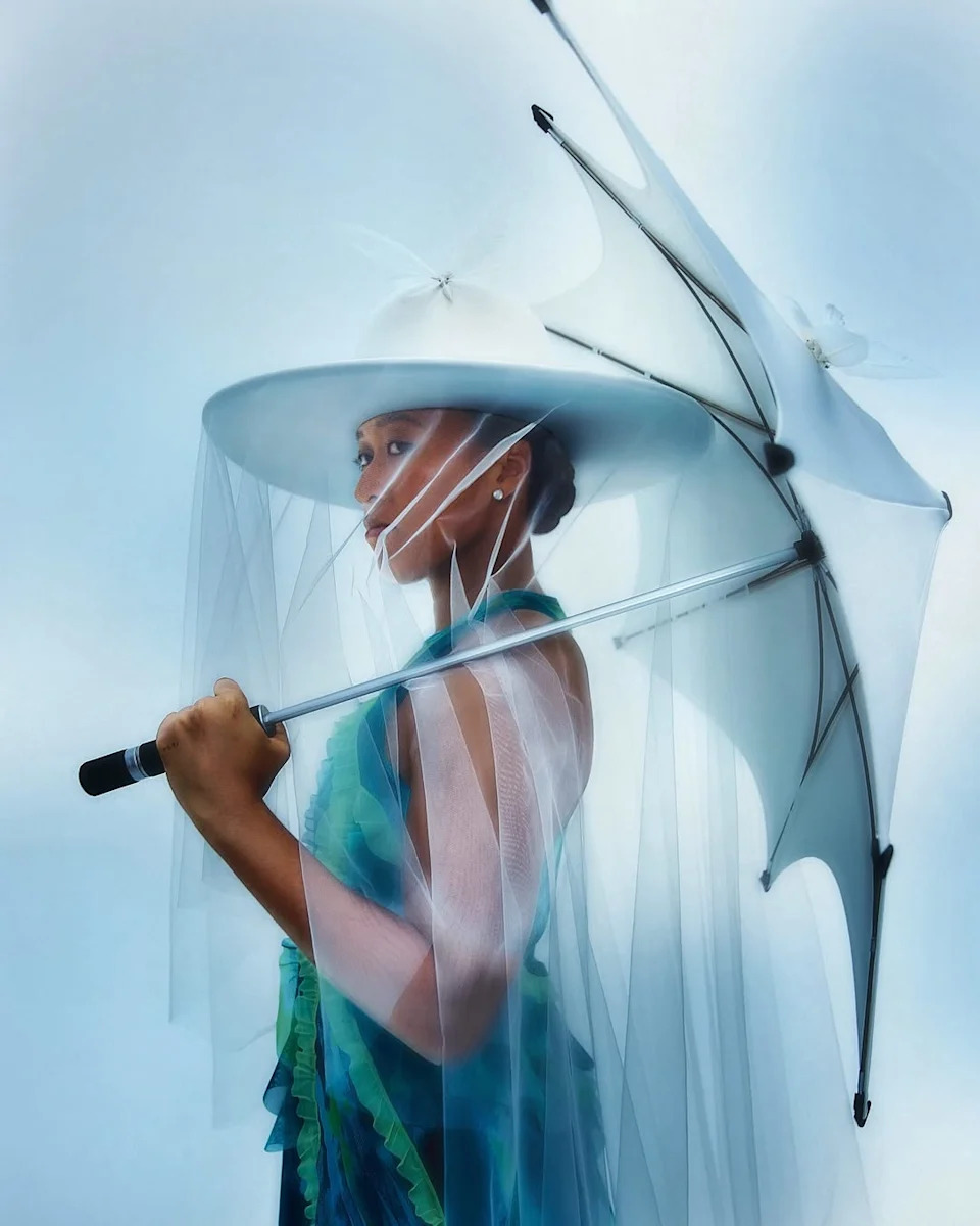 A silhouetted Naomi Osaka makes a striking entrance at the Australian Open, using fashion as a form of self-expression alongside her return to competitive momentum.