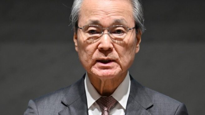 Japan business lobby chiefs urge government to tackle weak yen, media reports|Arab News Japan Japan business lobby chiefs urge government to tackle weak yen, media reports|Arab News Japan