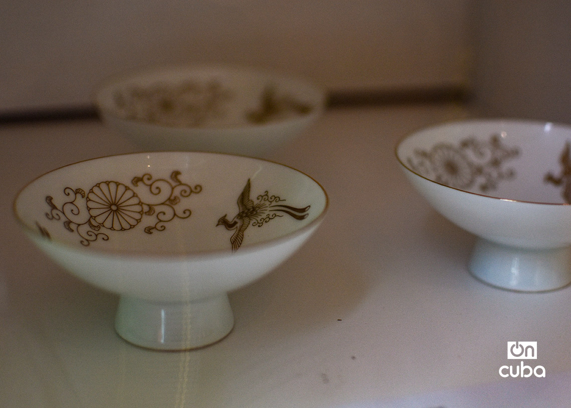 Part of the Japanese collection at the House of Asia in Havana. Photo: Otmaro Rodríguez. 