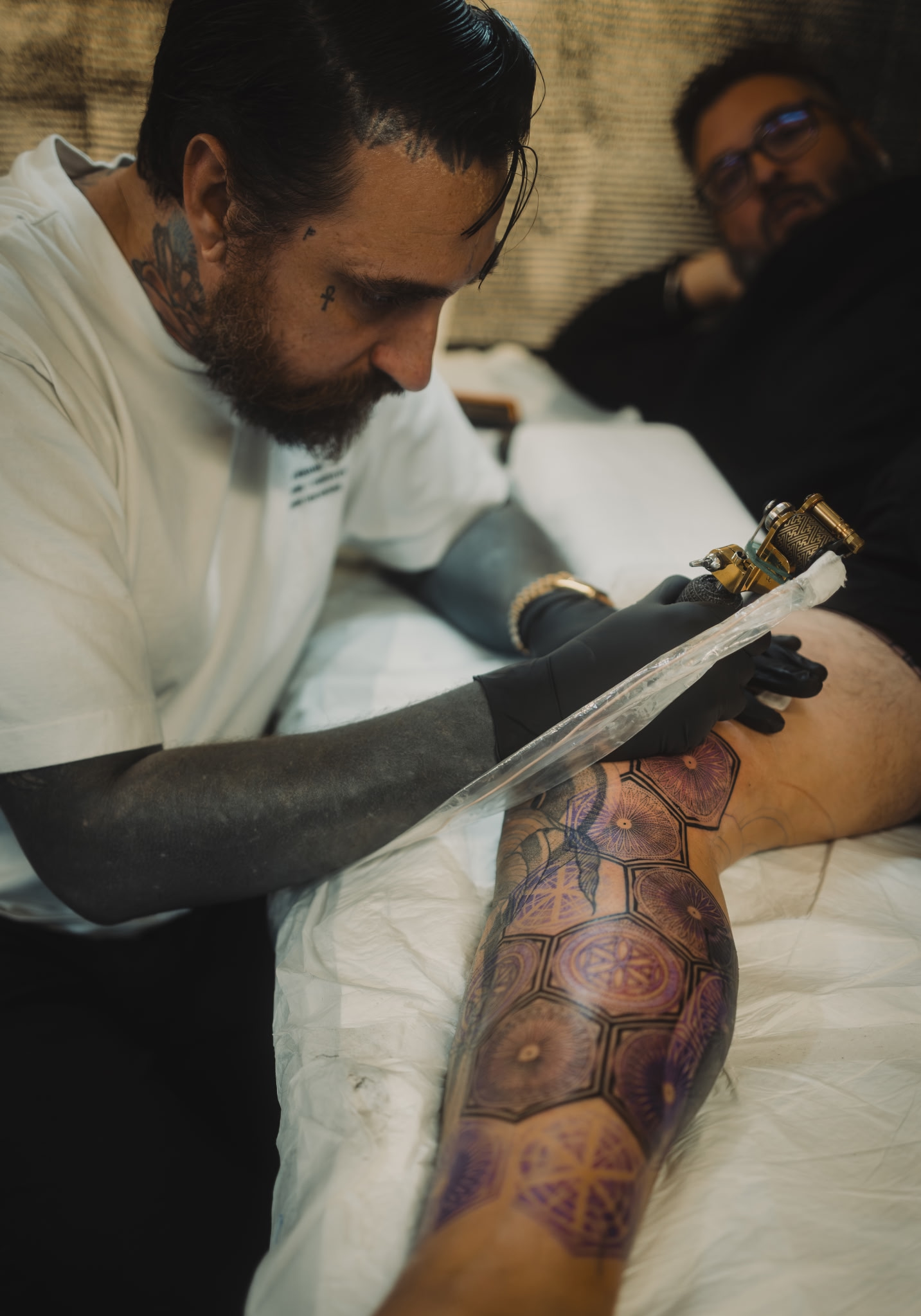 Dillon Forte @ Three Tides Tattoo Tokyo, photo by Diego Gamez