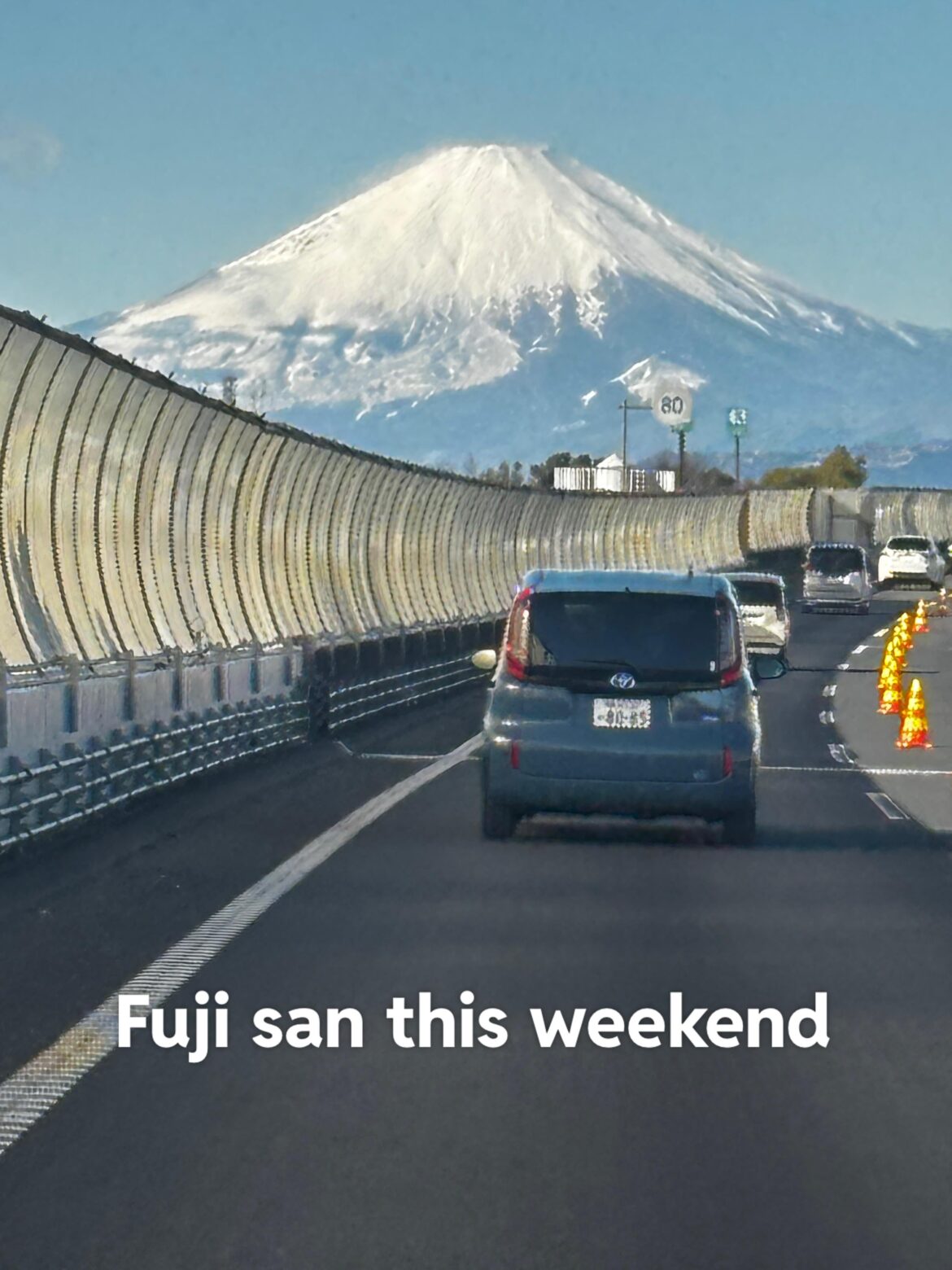 Fuji san is almost every day like that in winter
