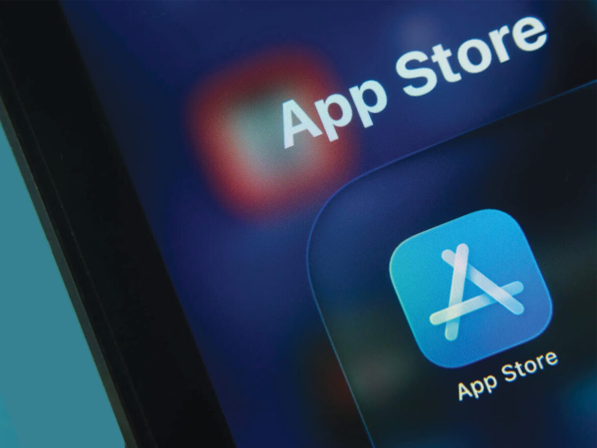 Essential Apps To Make Life Easier When Traveling in Japan