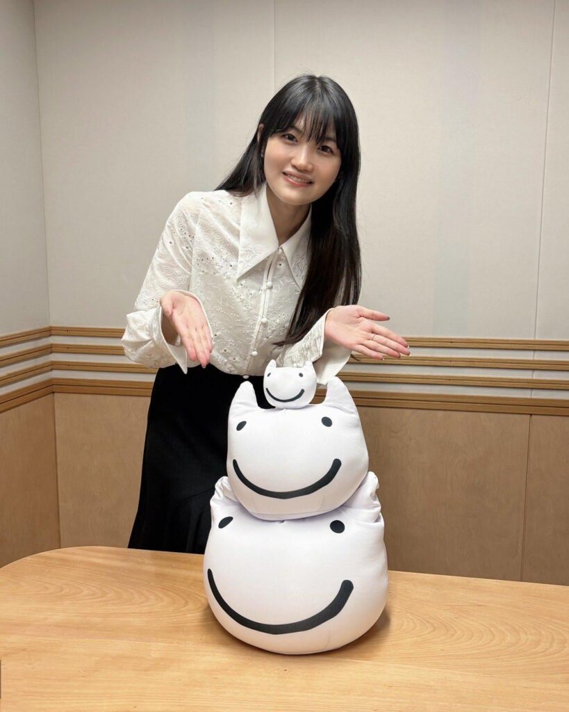 Happy New Year from Hayami Saori