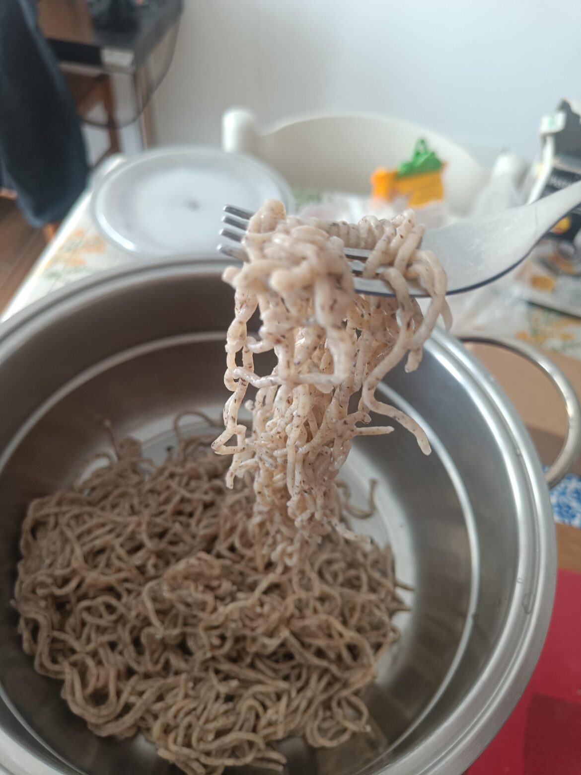 Homemade soba with a pasta machine (pizzoccheri flour)