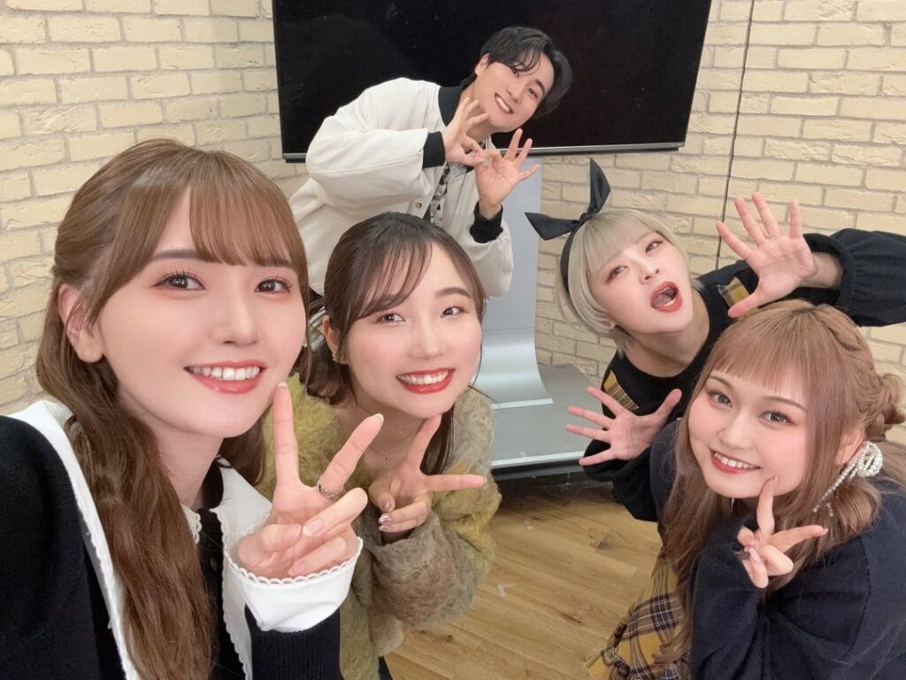 Kito Akari, Miyamoto Yume, Hirose Yuuya, Hino Mari, and Tachibana Hina from the『Mato Seihei no Slave 2』Mato ni mo Todoke!! Minna de Party Special