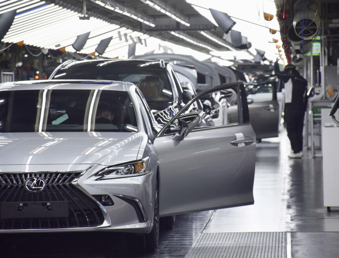 Japan's 2025 industrial output rises 0.8%, 1st increase in 4 years