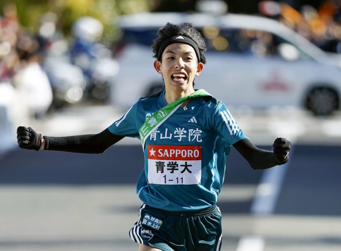 2-time defending champ Aoyama Gakuin Univ. leads Tokyo-Hakone ekiden