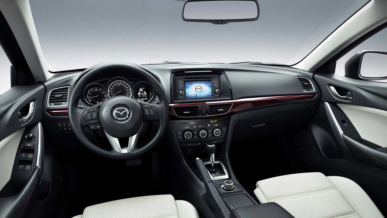Interior of the 2013 Mazda 6