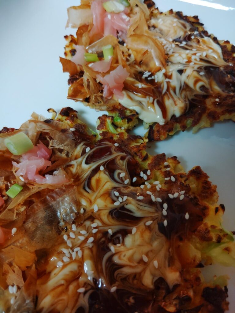 my first try at okonomiyaki お好み焼き!