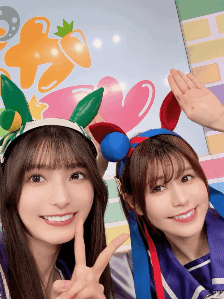 Kouno Marika and Ozora Naomi from PakaLive TV Vol.61