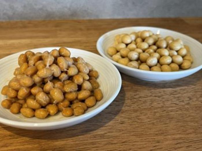 Natto and soybeans
