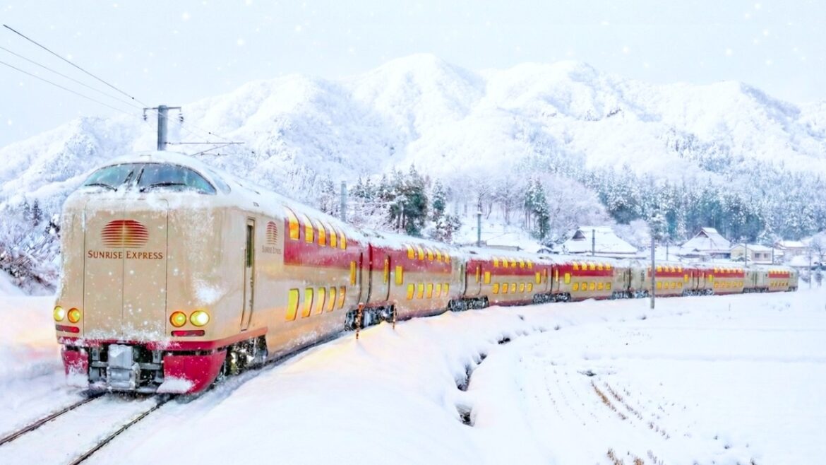 2 Days on Japan’s TINIEST Snow Sleeper Train | Sunrise Express 🇯🇵