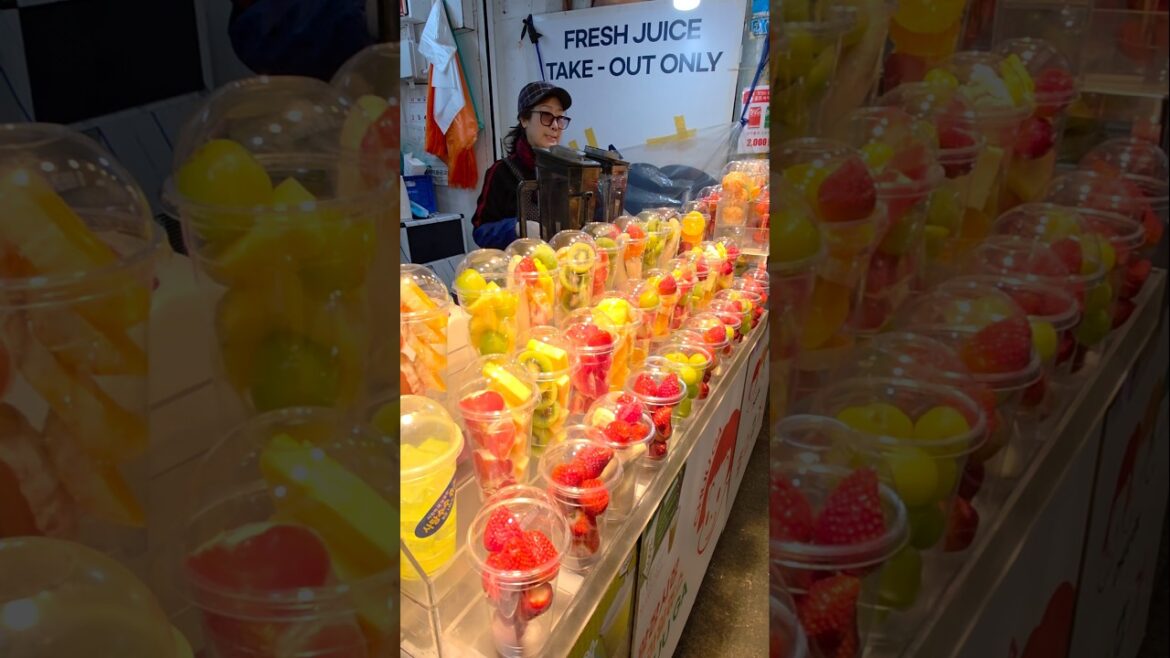 Fresh Fruit Juice - Korean street food #shortsvideo #food