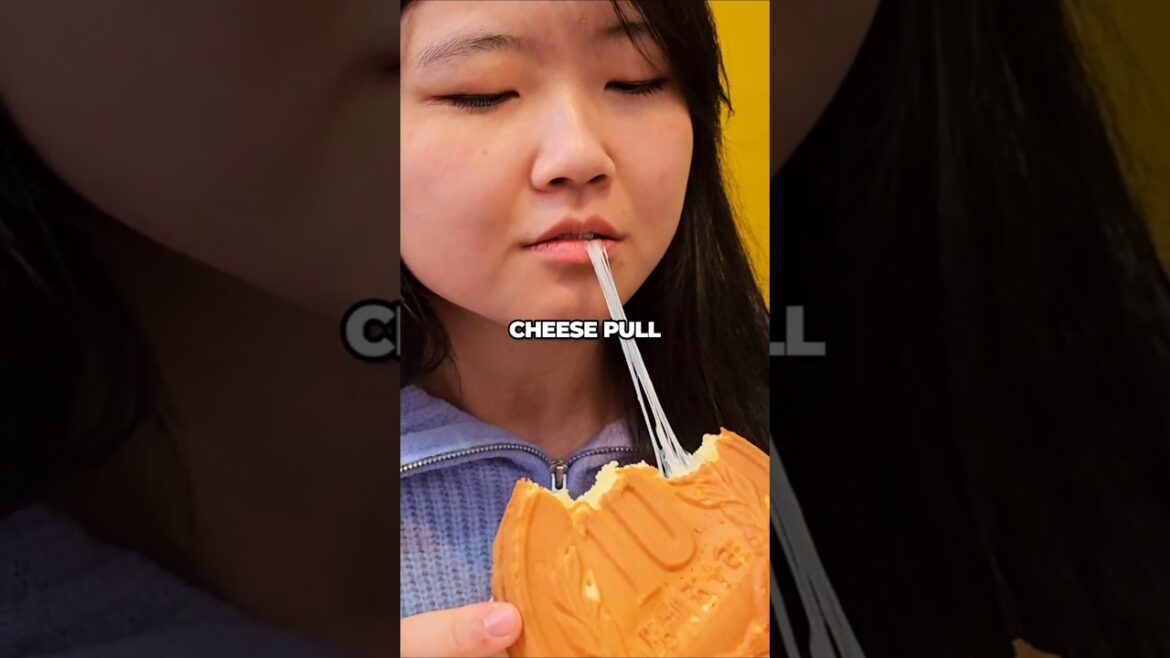 $20 JAPANESE Street Food Challenge! 🍡🐙 $20 JAPANESE Street Food Challenge! 🍡🐙