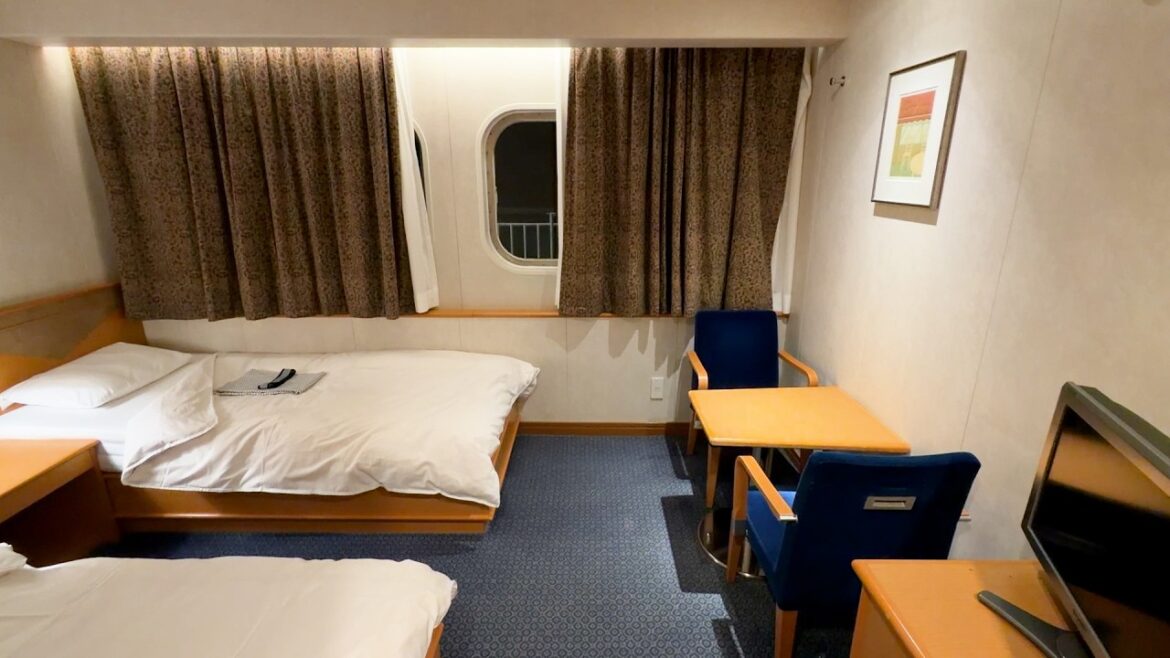 22 Hours on a Stormy Winter Ferry: Hokkaido to Niigata with a Delay | Deluxe Cabin