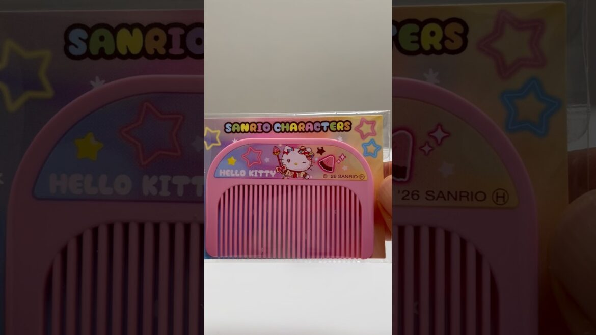 🎁Hello Kitty Sanrio Characters Comb Campaign 7 Eleven Freebie #shorts