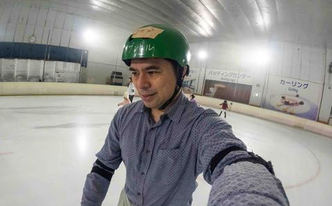 Video: Hit the ice at Enagic Sports World Southern Hill in Haebaru Town Video: Hit the ice at Enagic Sports World Southern Hill in Haebaru Town