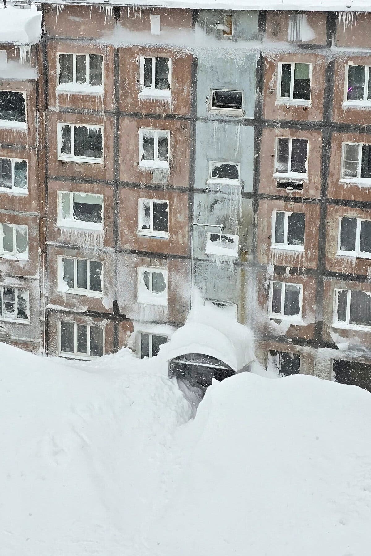Remote Russian Peninsula Still Buried Under Record Snowfall