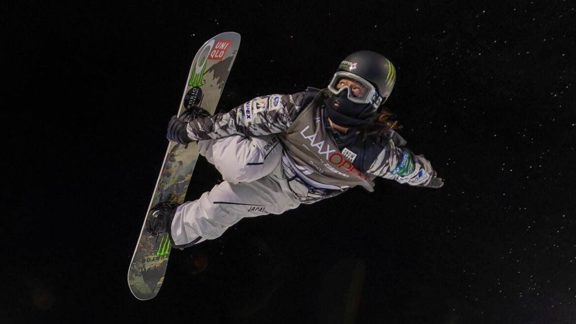 Japan’s Snowboard Star Hirano Ayumu Battles Injury to Go for Halfpipe Gold in Milano Cortina