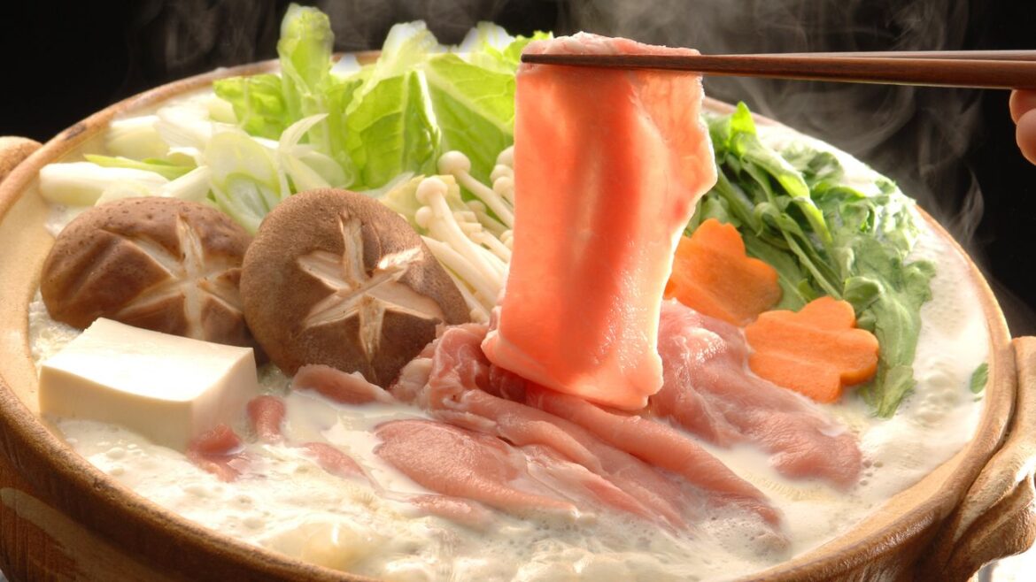 Japan Study Shows Nabe Consumption Heats Up on Cold Days