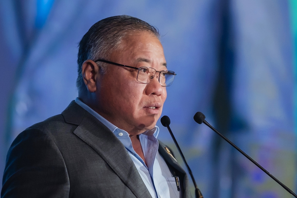 ‘They bow and say thank you’: Minister calls on tourism frontline workers to emulate Japan’s welcoming service email