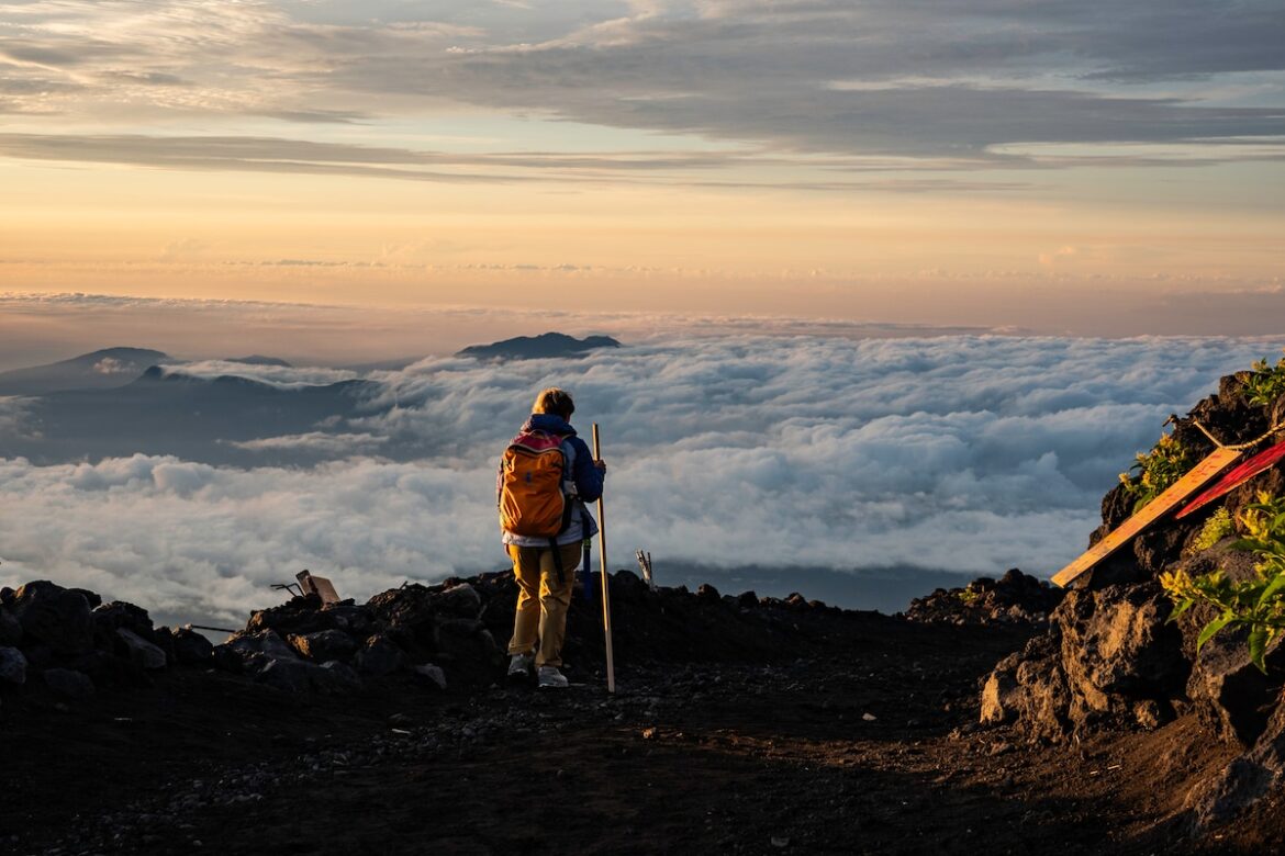 I climbed Mount Fuji to try udon noodles at 12,000 feet