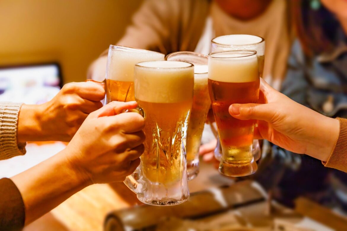 Weakened satisfaction likely to drive excessive drinking, study finds