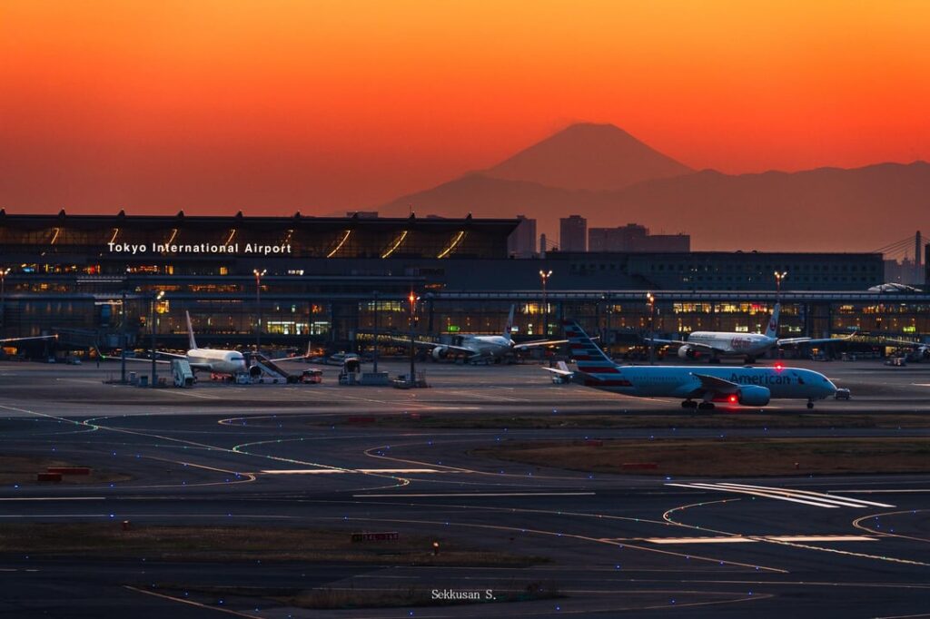Haneda Airport and Mt.Fuji - March 2024 [OC]