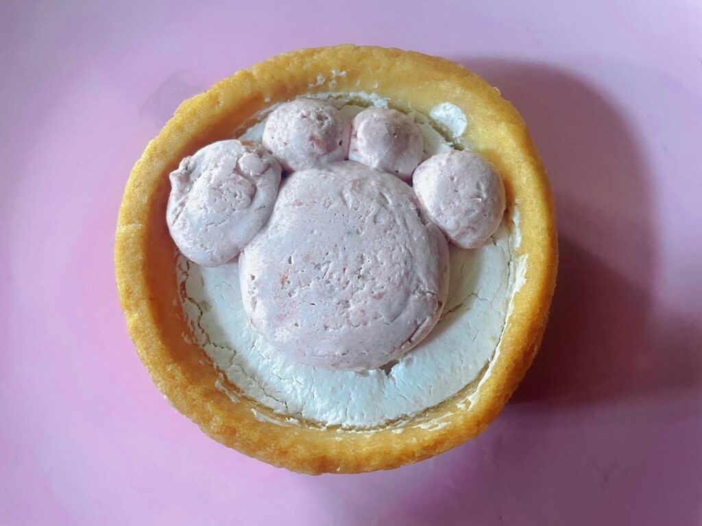 Cat Day sweets from Japanese konbini 🐾