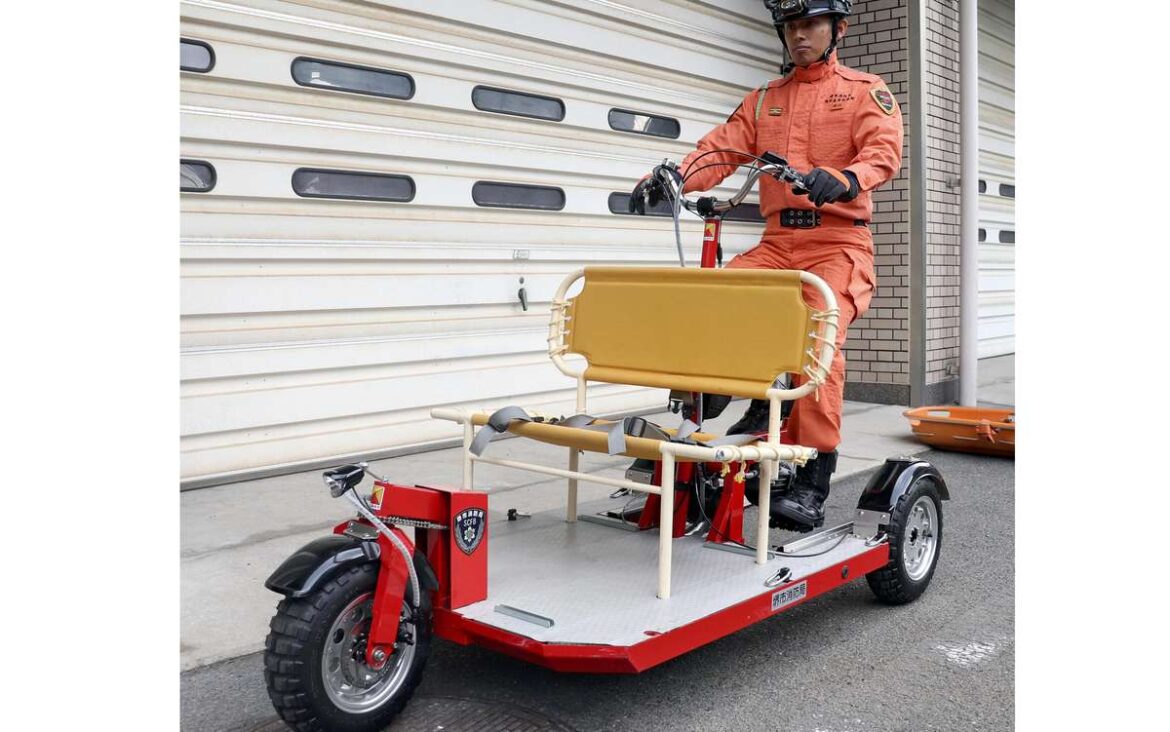 Osaka: Local Firm Develop Rescue Bike to Be Used as Part of Disaster Relief Efforts